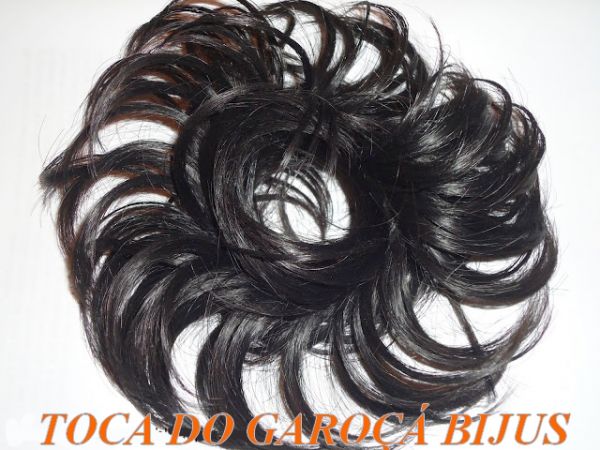 Rabicó com cabelo sintético preto